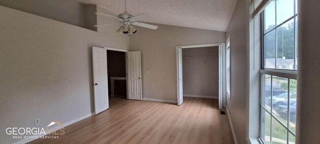 Building Photo - 3529 Mt Vernon Cir