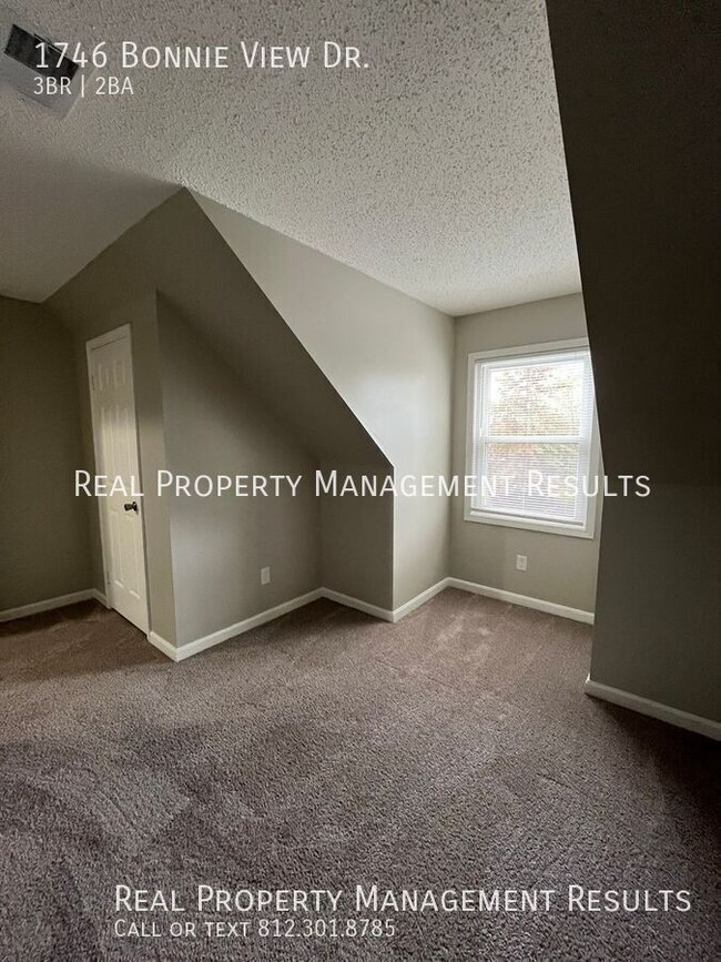 Building Photo - 1746 Bonnie View Dr