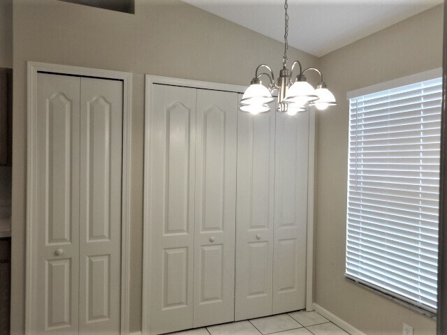 Building Photo - 1027 Summer Breeze Dr