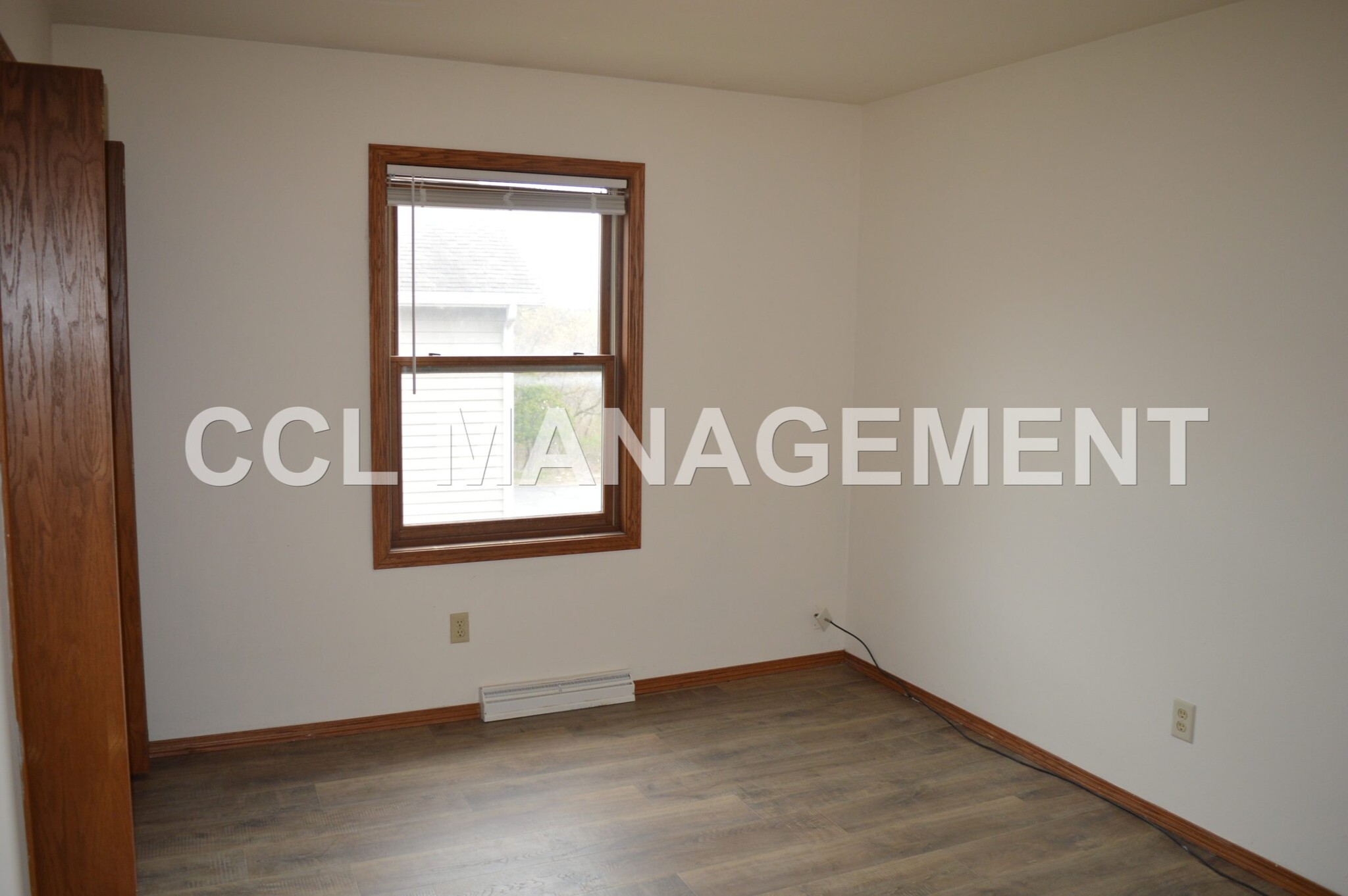Building Photo - 2289 S Thompson Dr