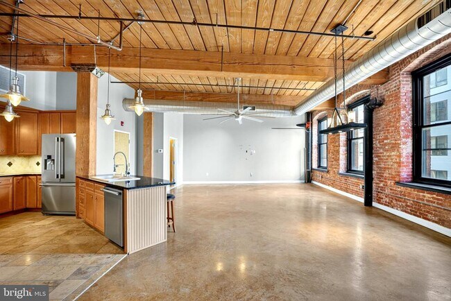 Building Photo - 1147 N 4th St