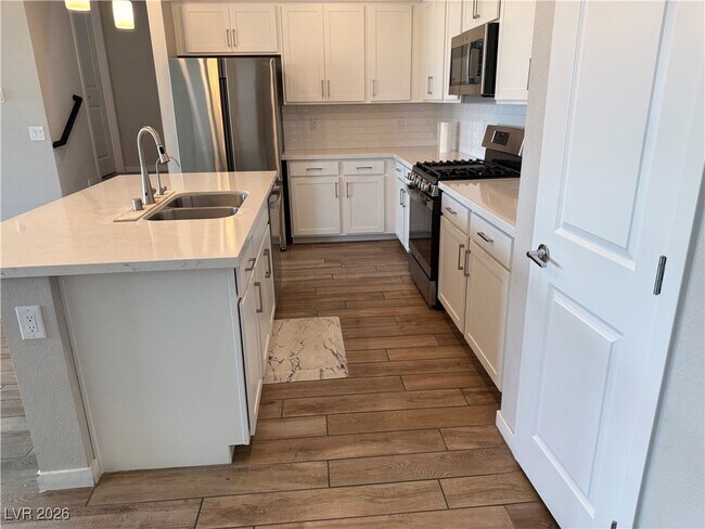 Building Photo - 2384 Switchback Valley Street