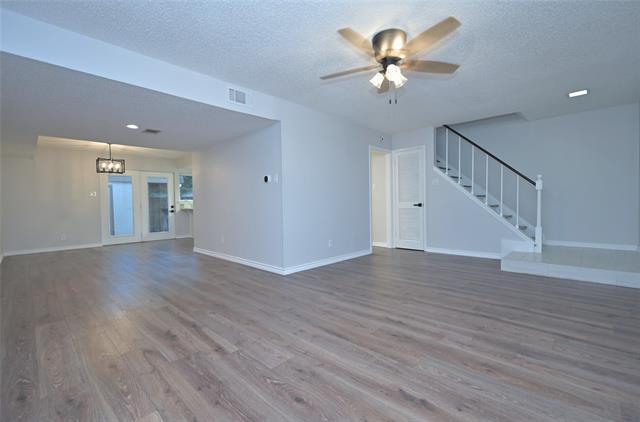 Building Photo - 378 Westview Terrace