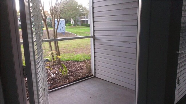 Building Photo - 2584 Grassy Point Dr