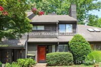 Building Photo - 124 Blithe Ct
