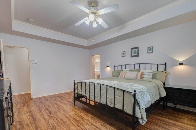 Building Photo - 1606 Barrington Hills Ln