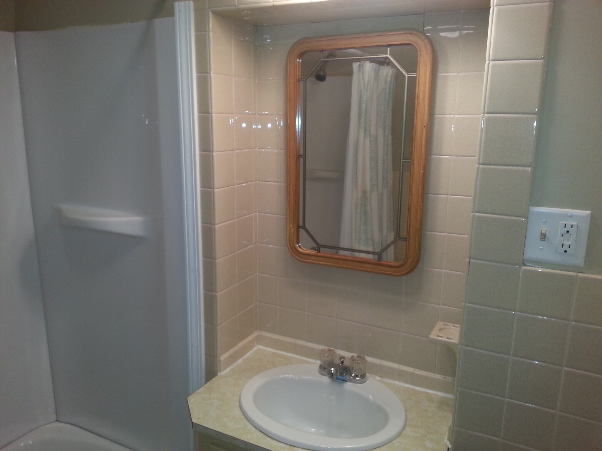 Building Photo - 1009 Filmore Ave