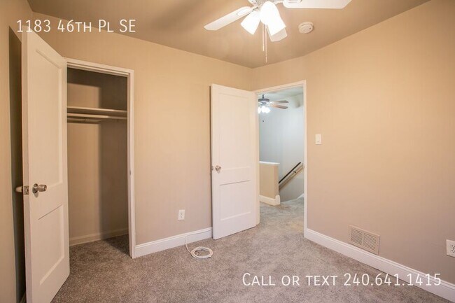 Building Photo - 1183 46th Pl SE