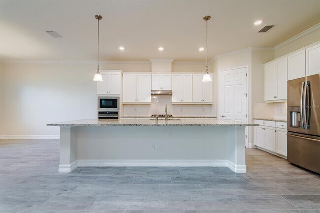 Building Photo - 12031 Medley Terrace