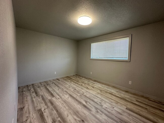 Building Photo - 6209 Onyx Ave