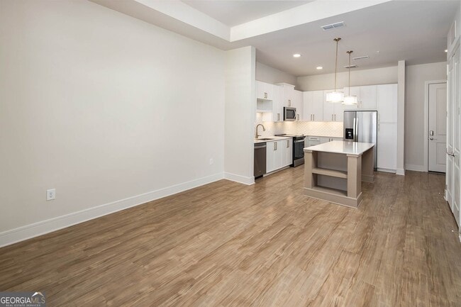 Building Photo - 2124 American Wy