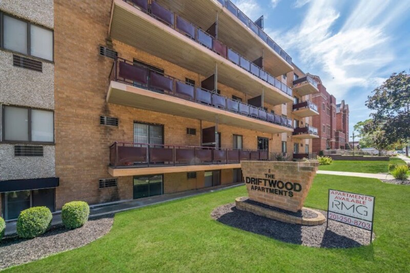 Building Photo - 30 2nd St