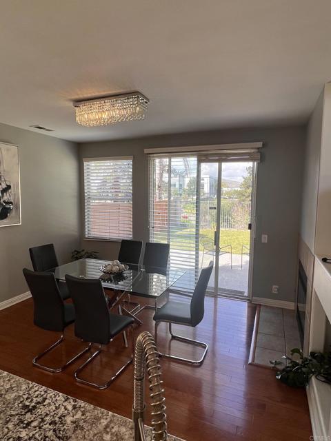 Building Photo - 2457 La Costa Ave