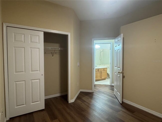 Building Photo - 2500 Trapside Ct