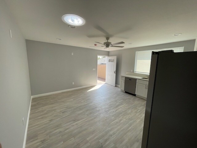 Building Photo - 2615 Elizondo Ave