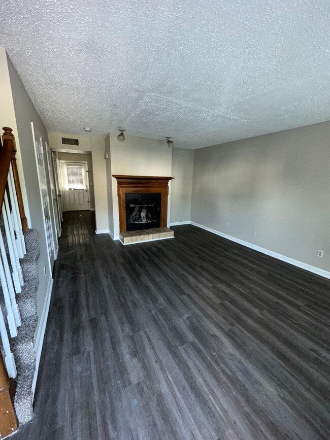 Building Photo - 124 Elizabeths Ct