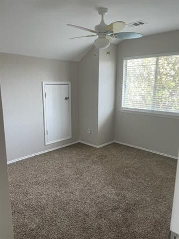 Building Photo - 850 Warbler Ln