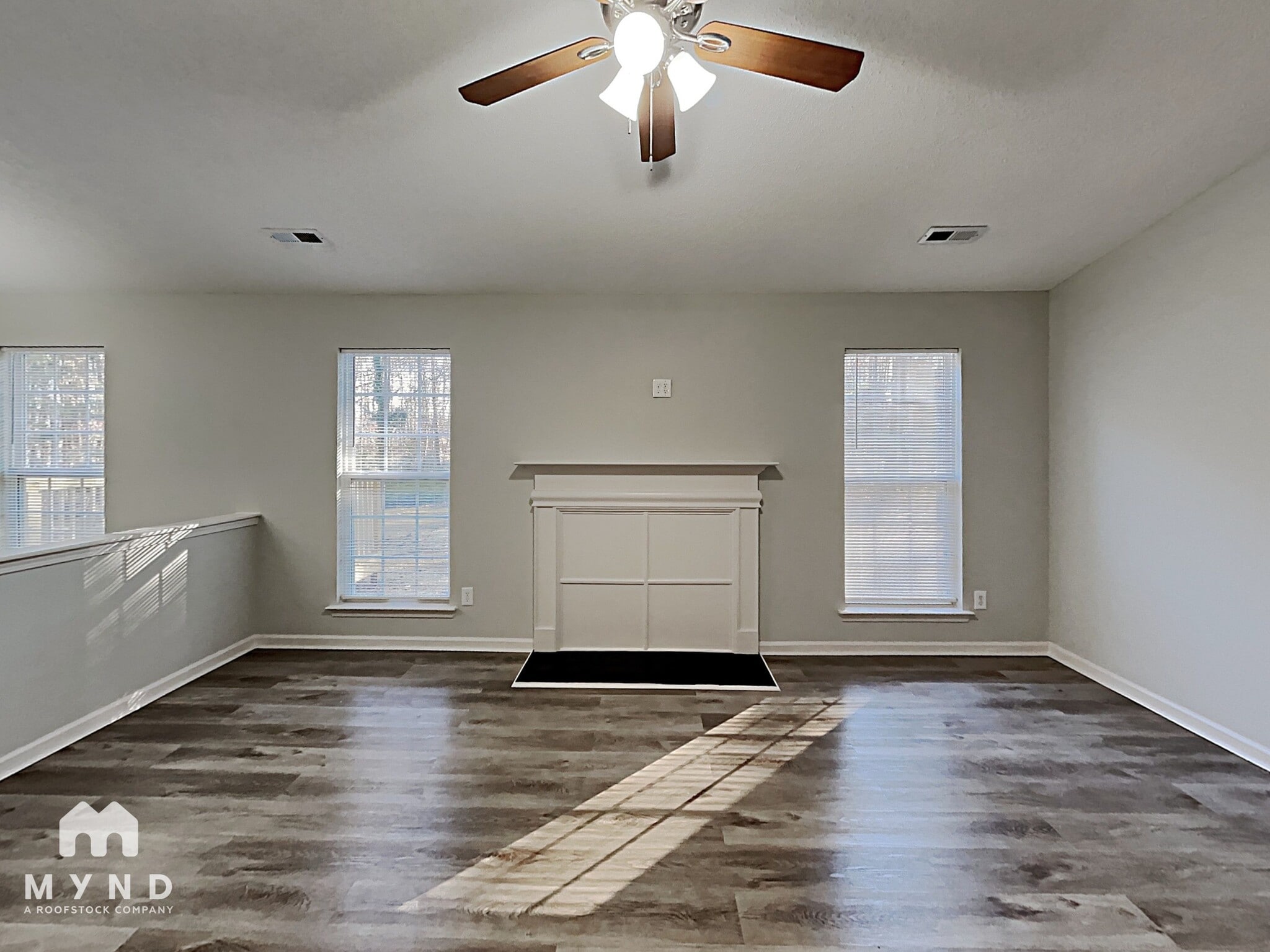 Building Photo - 6902 Kentucky Derby Dr