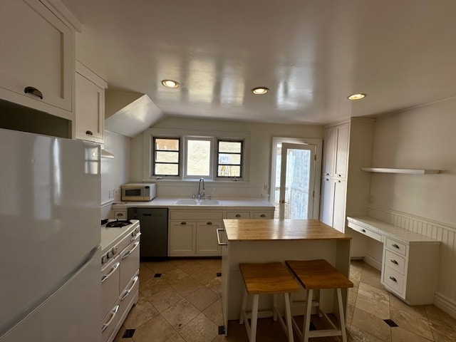 Building Photo - 2046 N Highland Ave