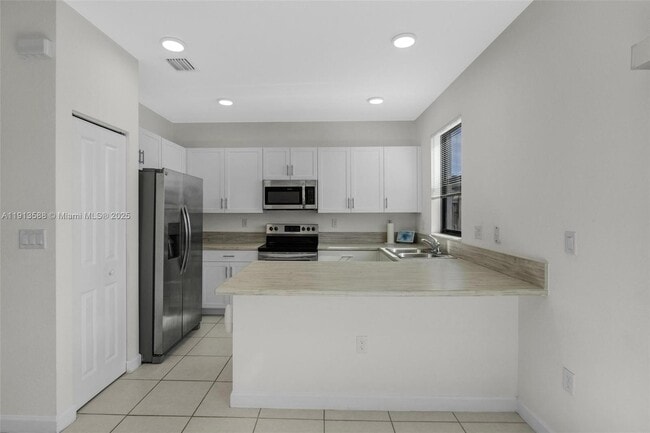 Building Photo - 10158 SW 228th Terrace