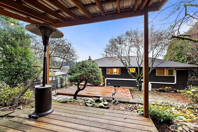 Building Photo - 3831 Letitia Ave S