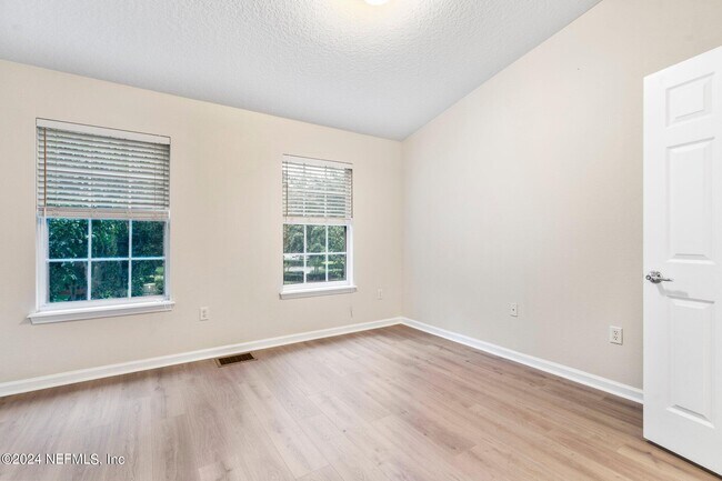 Building Photo - 6681 Arching Branch Cir