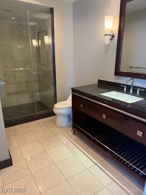 Building Photo - 2700 S Las Vegas Blvd