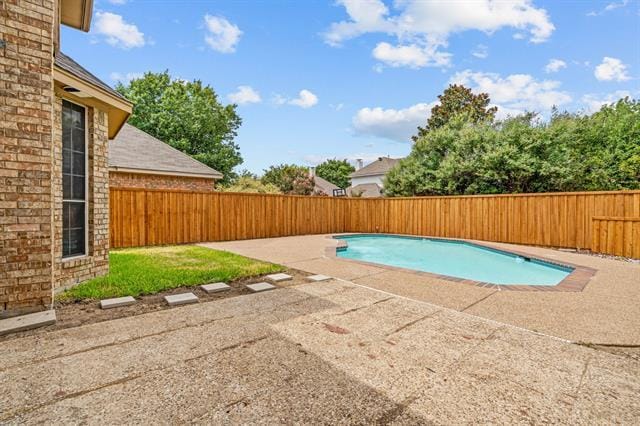 Building Photo - 7733 Case Dr