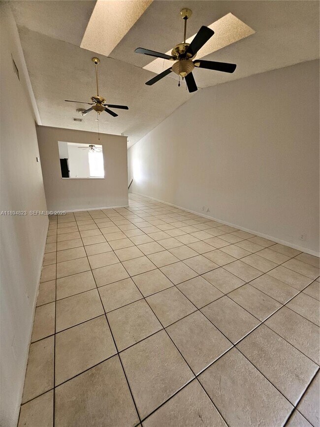 Building Photo - 2511 NW 56th Ave