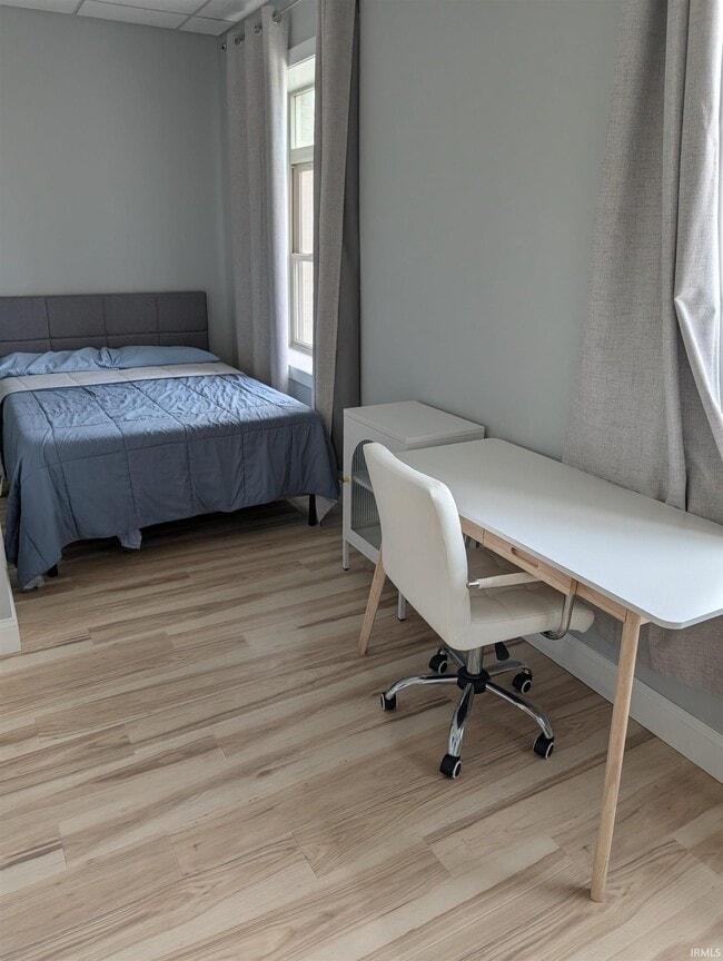 Building Photo - 300 N Union St