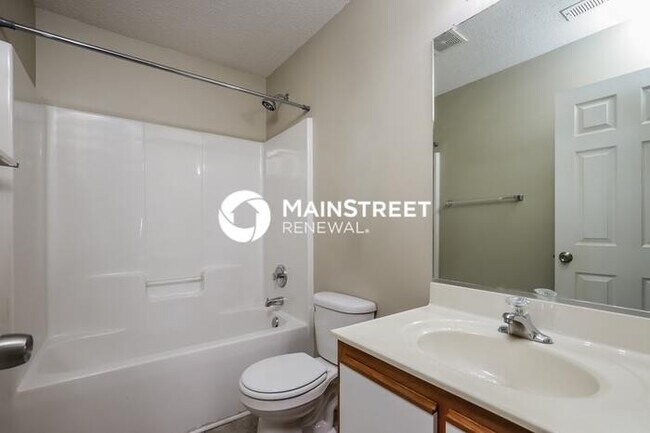 Building Photo - 3 Bedroom Pet-Friendly Home in Winston-Salem, NC with Main Street Renewal