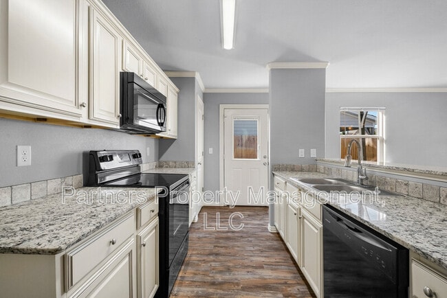 Building Photo - 1258 N Sicily Ln