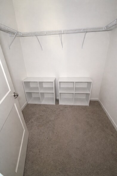 Building Photo - 2006 Education St