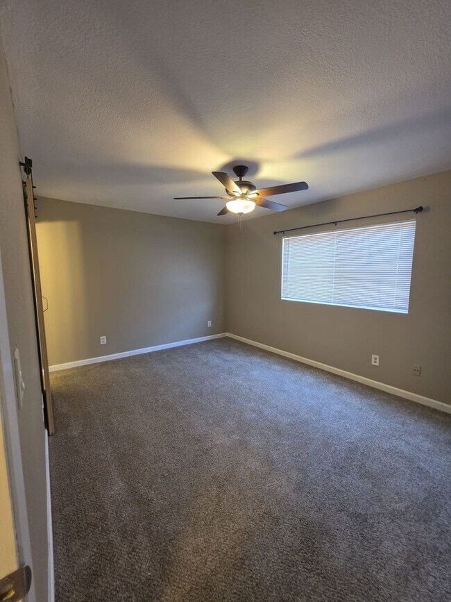 Building Photo - Beautiful 3 bedroom 2 bath Home in Imperial Beach