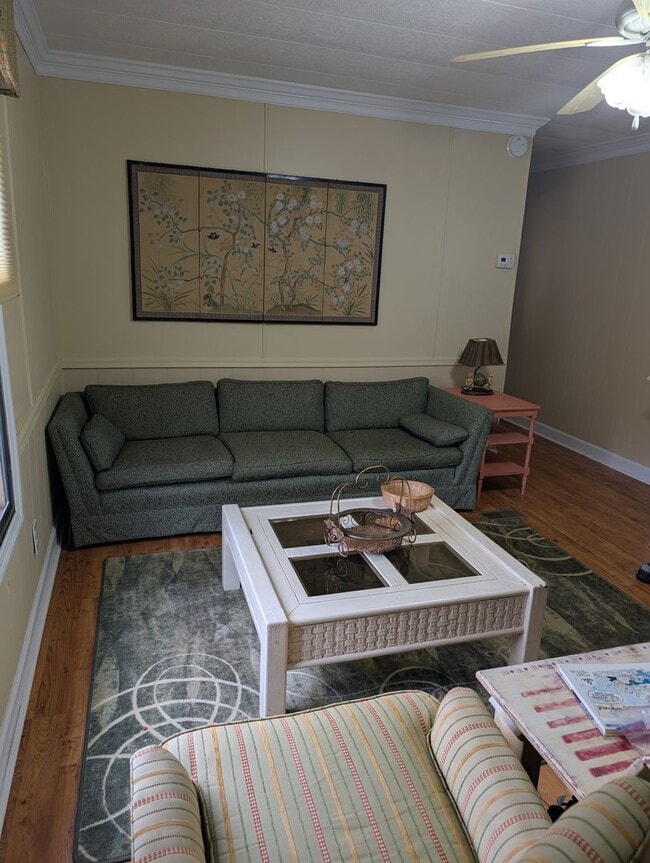 Building Photo - 1019 Riser Rd