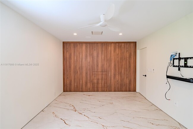 Building Photo - 3711 Battersea Rd