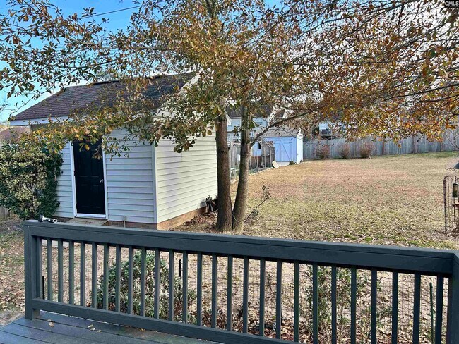 Building Photo - 21 Rosepine Dr