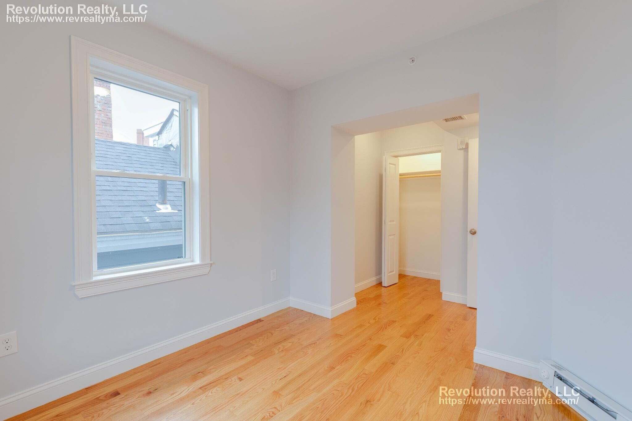 Building Photo - 15 Kenilworth St