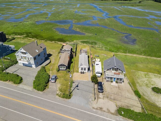 Building Photo - 1611 NH-1A