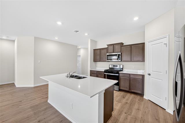 Building Photo - 4121 Amethyst Dr