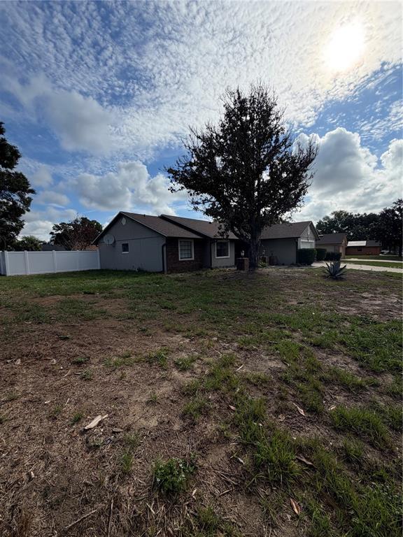 Building Photo - 6933 Rembrandt Dr