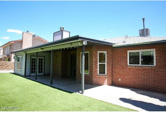 Building Photo - 1809 Pueblo Alegre Dr