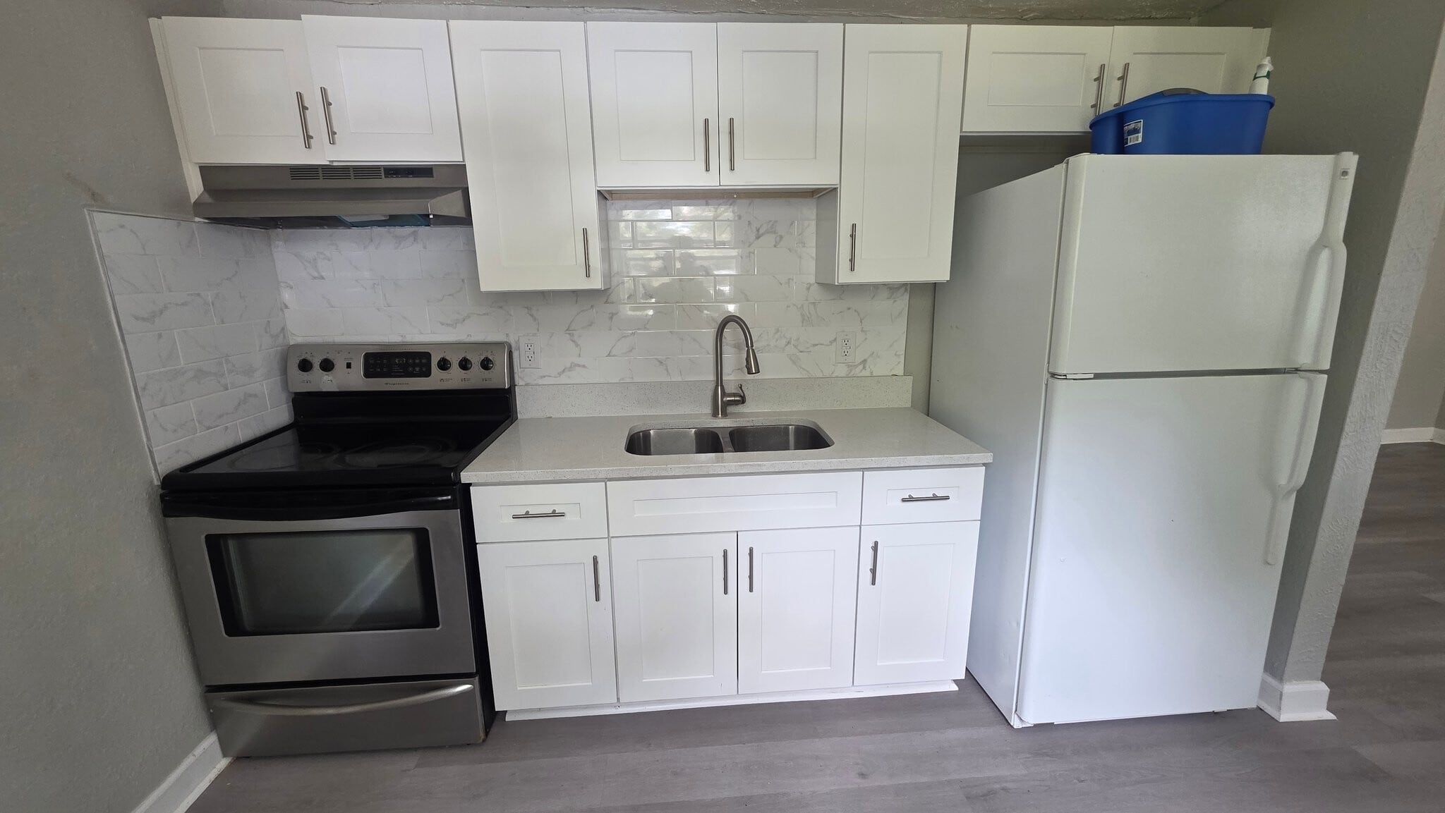 Building Photo - 101 S Forest St