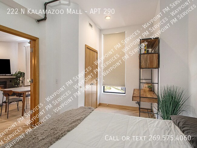 Building Photo - 222 N Kalamazoo Mall