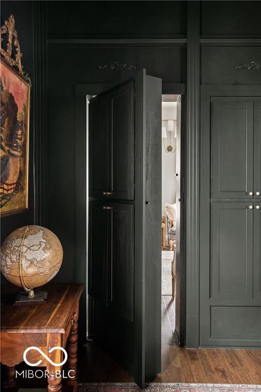 Building Photo - 929 Sanders St