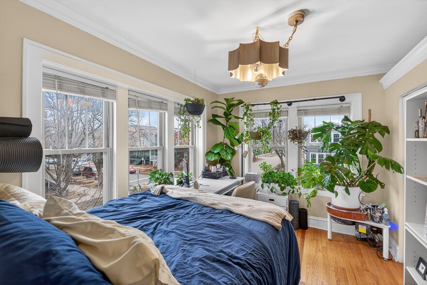 Building Photo - 4234 N Campbell Ave