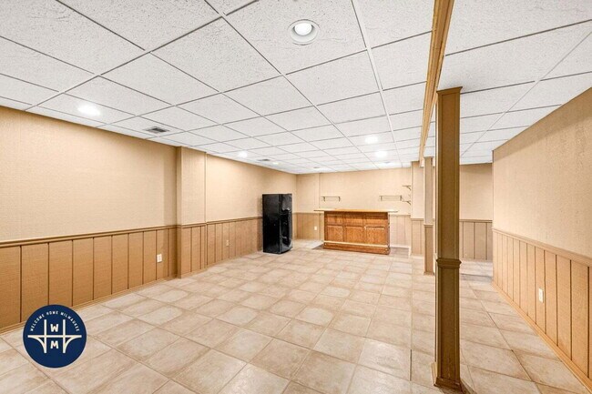Building Photo - 15685 Brojan Dr