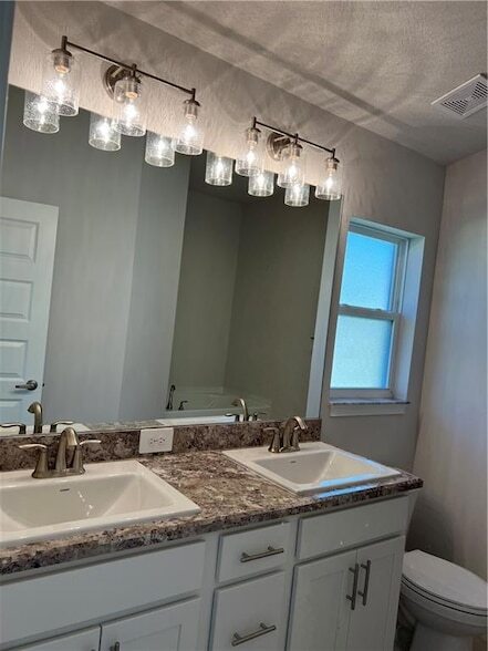 Building Photo - 5317 Vespera St