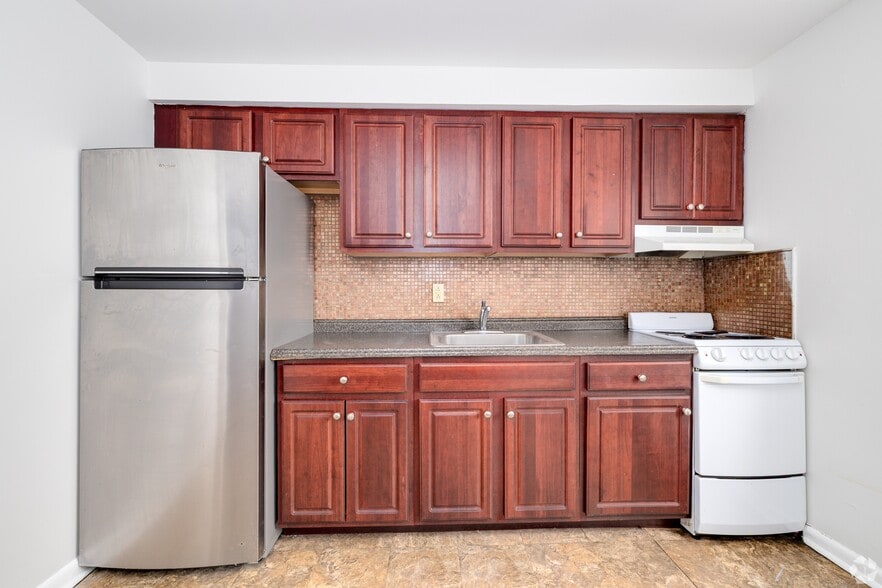 Kitchen - Drexel Apartments