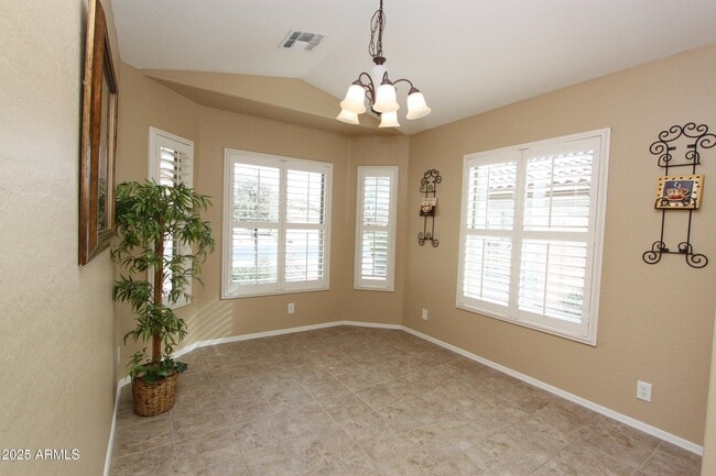 Building Photo - 45059 Paraiso Ln